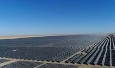 國家電投清水50MW風儲一體化發電項目首臺風機順利吊裝到位！